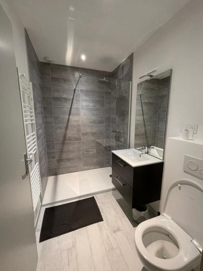 La P'Tite Maison - Rdc Vire  Ngoại thất bức ảnh